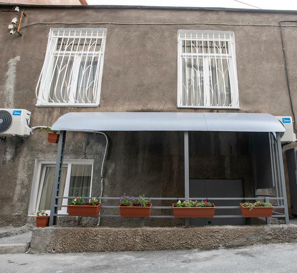 Dada - Cozy Apartment In The Center Of Tbilisi Eksteriør billede